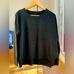 🌲 Forest green sweater 🌲